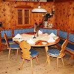 Weidenhof 3*